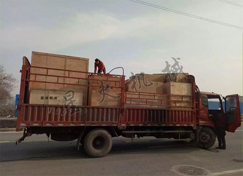 膨化食品包裝機設(shè)備